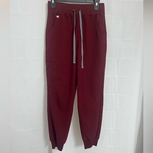 Figs Women's Maroon Joggers